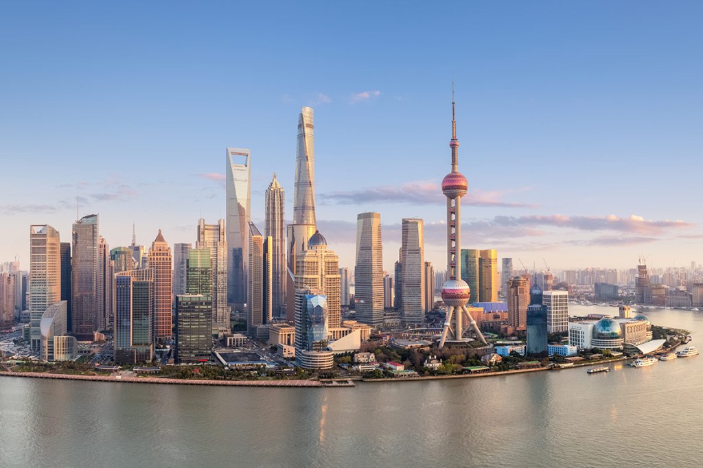 Shanghai – Uncover the heart of China’s central coast, Shanghai