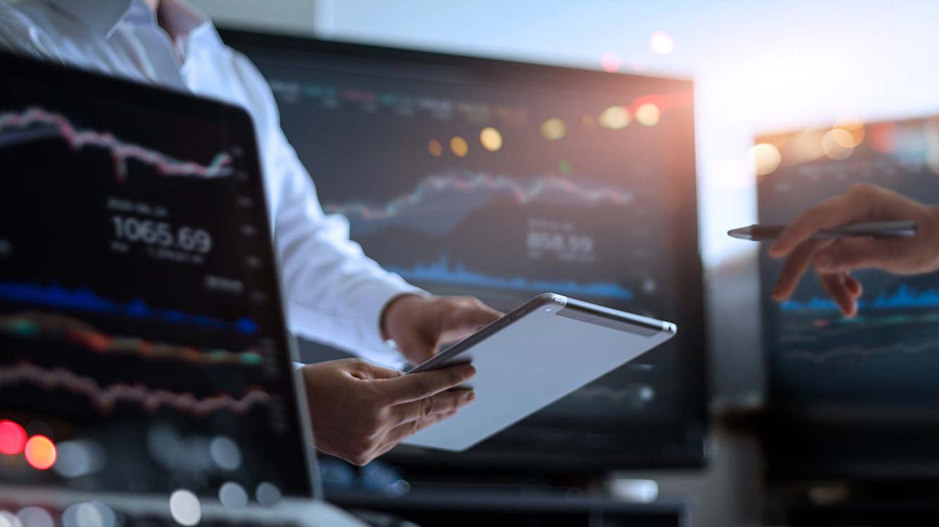 Lean, Green, Money Saving Machine: How to integrate travel and meetings