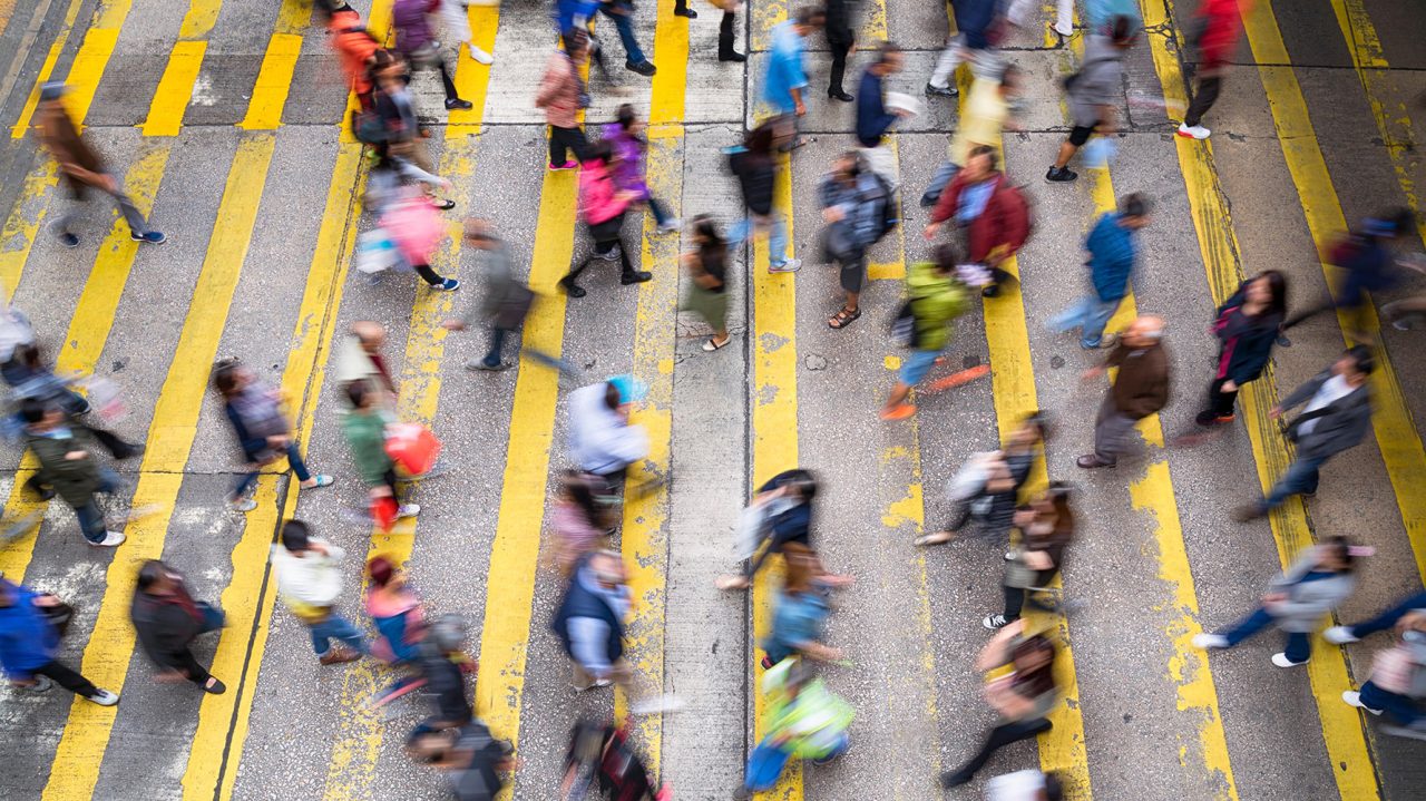 How does a travel buyer get 400 hours of time back?