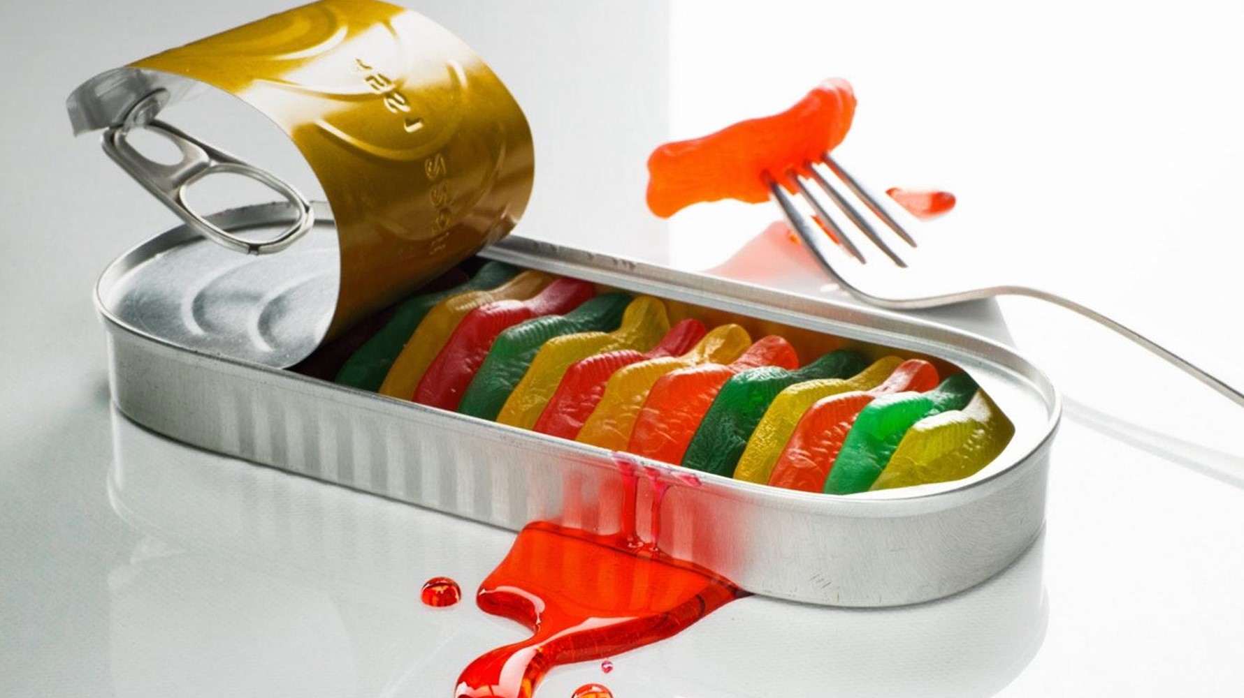 The sardine can experience – Are the days of crushed knees coming to an end?