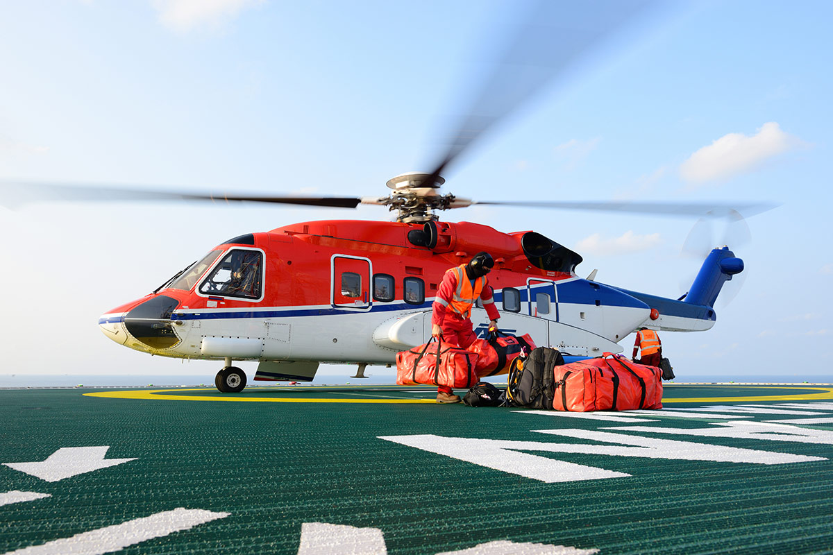 CWT ERM client support team offers a dedicated phone line and 24 hours service to safely evacuate 76 oil rig workers following an incident