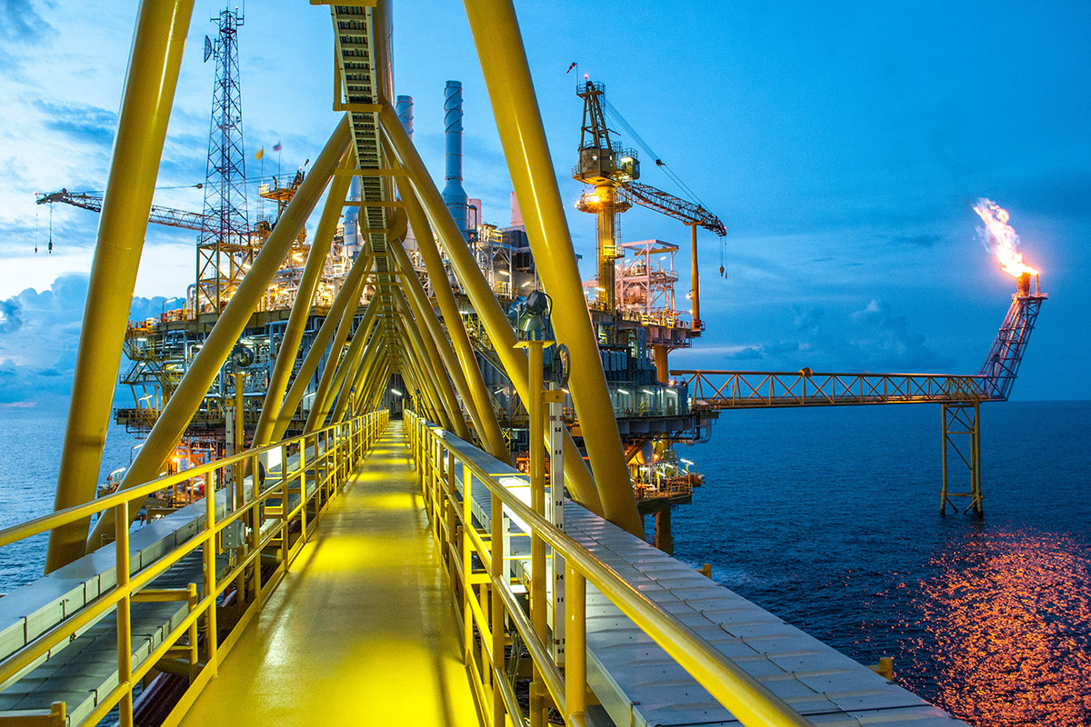 Energy giant endorses myCWT as their go to app for keeping employees up to date and counts 10,000 registered users