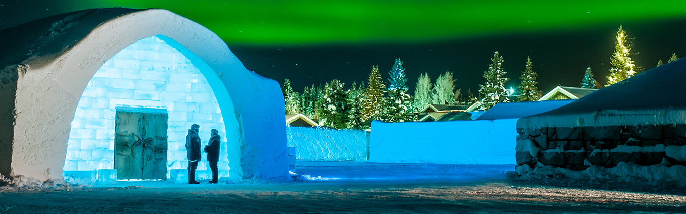 Meet in the Arctic: Above the Polar Circle, beneath the Northern Lights